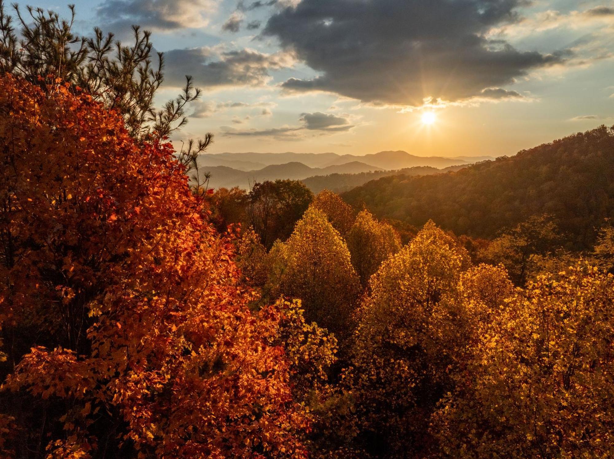 Hotel Elk & Embers Mountain Hideaway Waynesville Exterior foto